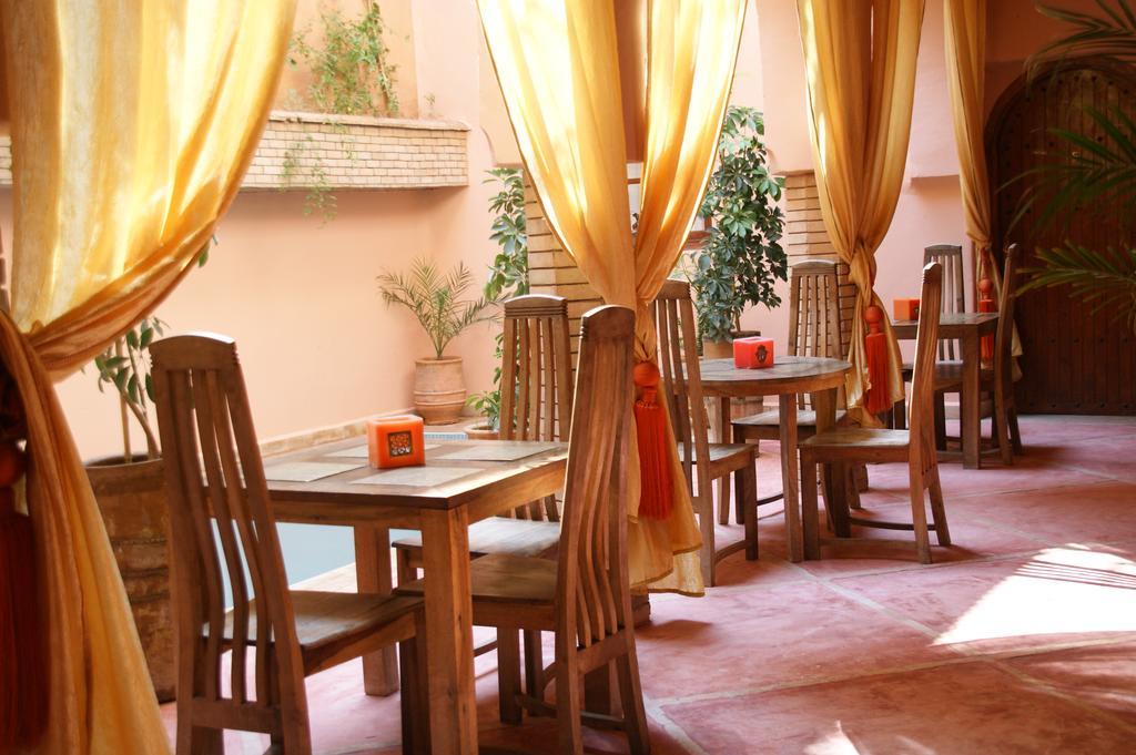 Riad Azenzer Marrakesh Bagian luar foto