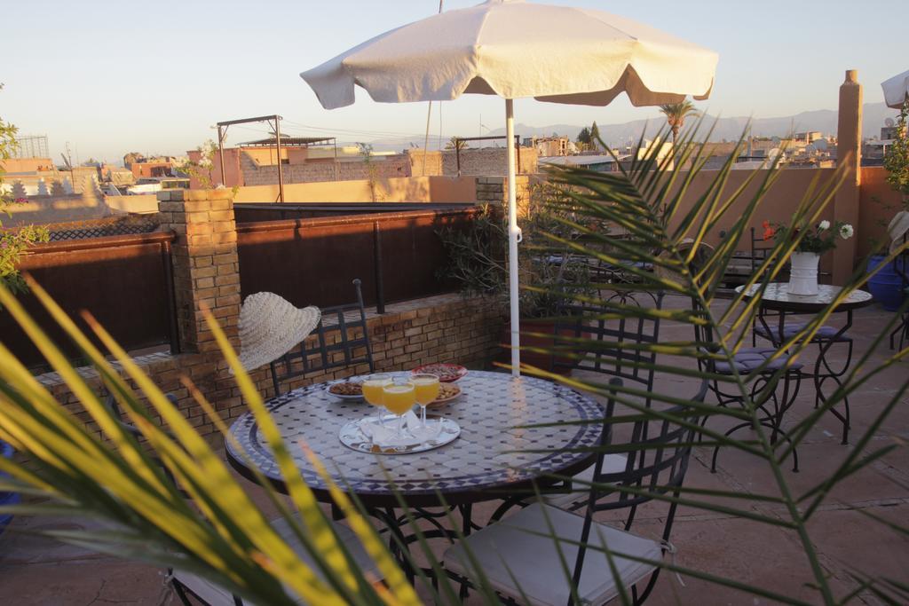 Riad Azenzer Marrakesh Bagian luar foto