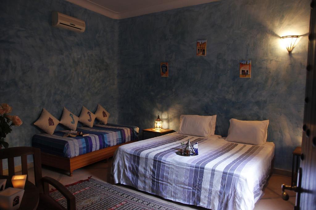 Riad Azenzer Marrakesh Bagian luar foto